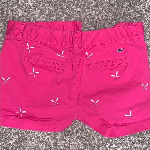 Vineyard Vines Shorts Size 2 - Picture 4 of 5